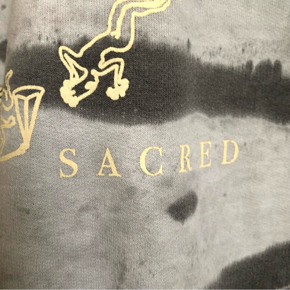 NWT Urban Outfitters BDG Grey Tie Dye Zodiac Sacred Symbol Sweatshirt Sz Small - Picture 4 of 10